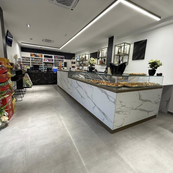 Renda Daniela Bar Tabacchi - Corso telesio 72 88040 martelletto di settingiano cz - galleria 02